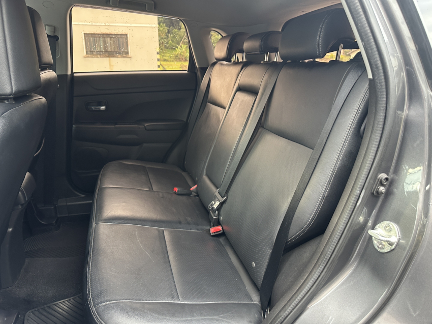 asx 4x4 awd 2.0 cvt - baixa km todas as revisoes feitas na autorizada mitsubishi16