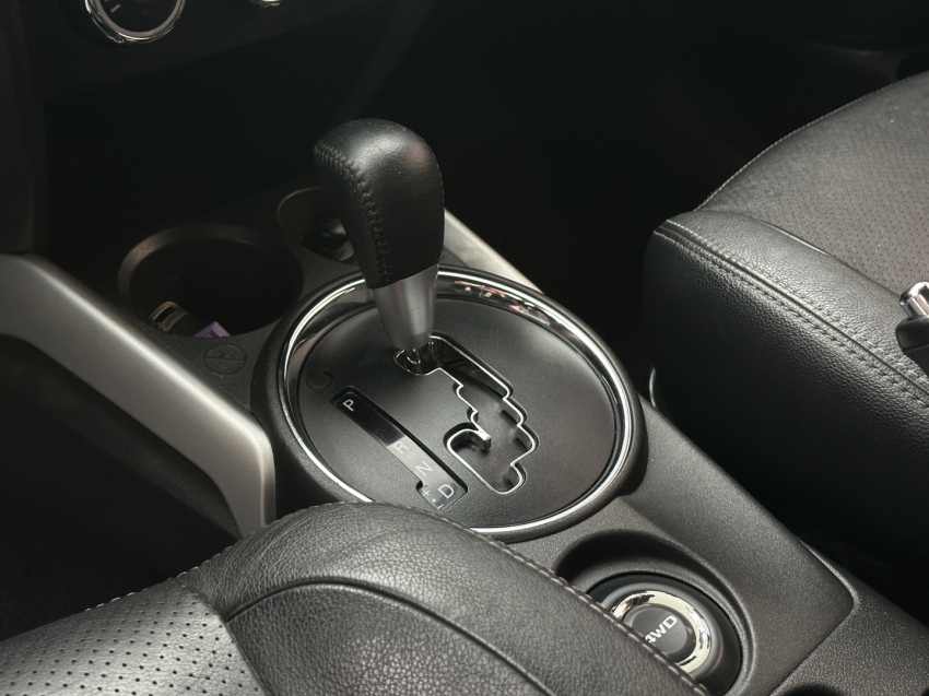 asx 4x4 awd 2.0 cvt - baixa km todas as revisoes feitas na autorizada mitsubishi12