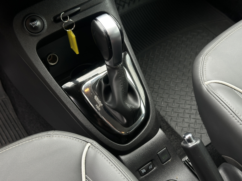 renault captur 1.6 16v sce flex intense x-tronic 4p automatico 201911