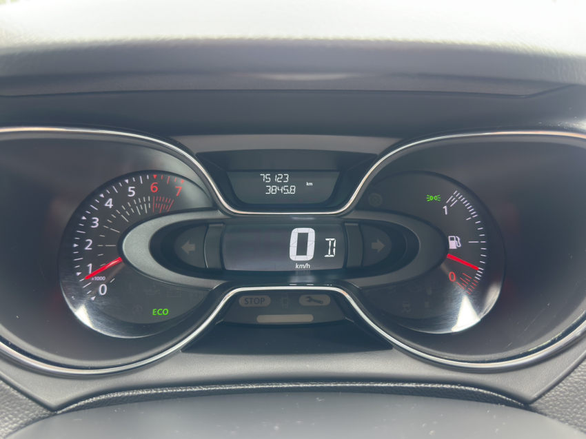 renault captur 1.6 16v sce flex intense x-tronic 4p automatico 201915