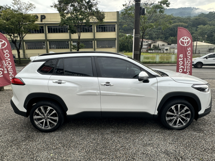 corolla cross xre 2024 - 21.000km unico dono revisoes na concessionaria5