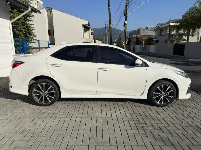 toyota corolla 2.0 xrs 16v flex 4p automatico 20197