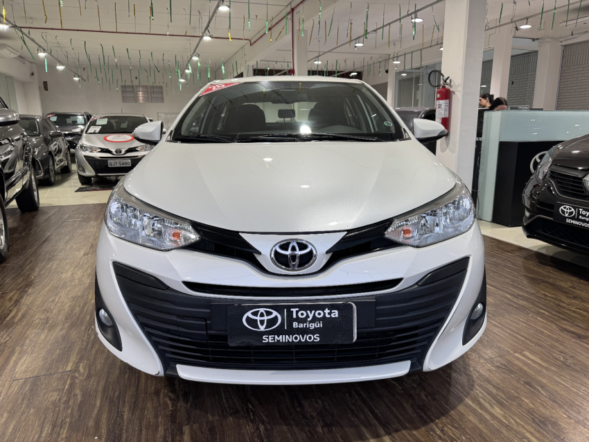 yaris xl 1.5 flex sedan1