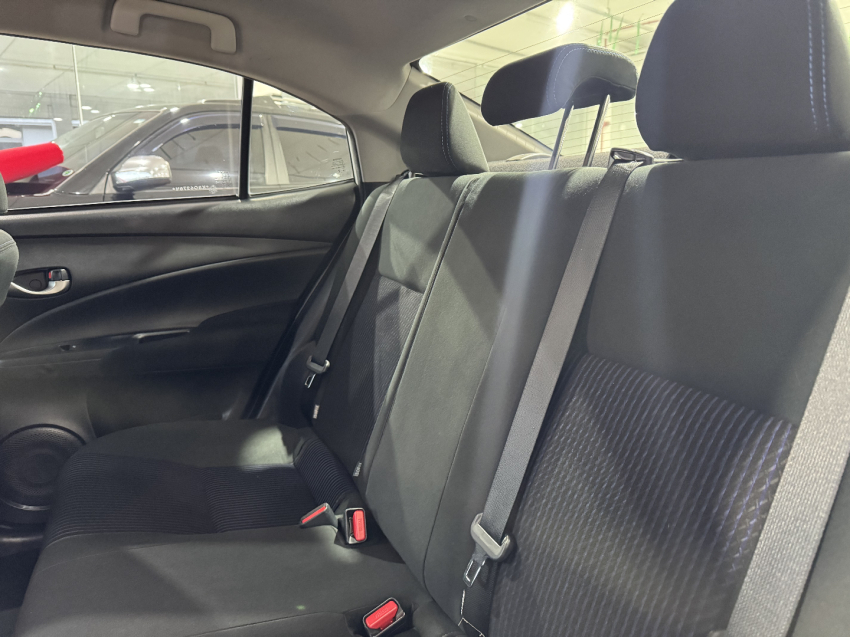 yaris xl 1.5 flex sedan7