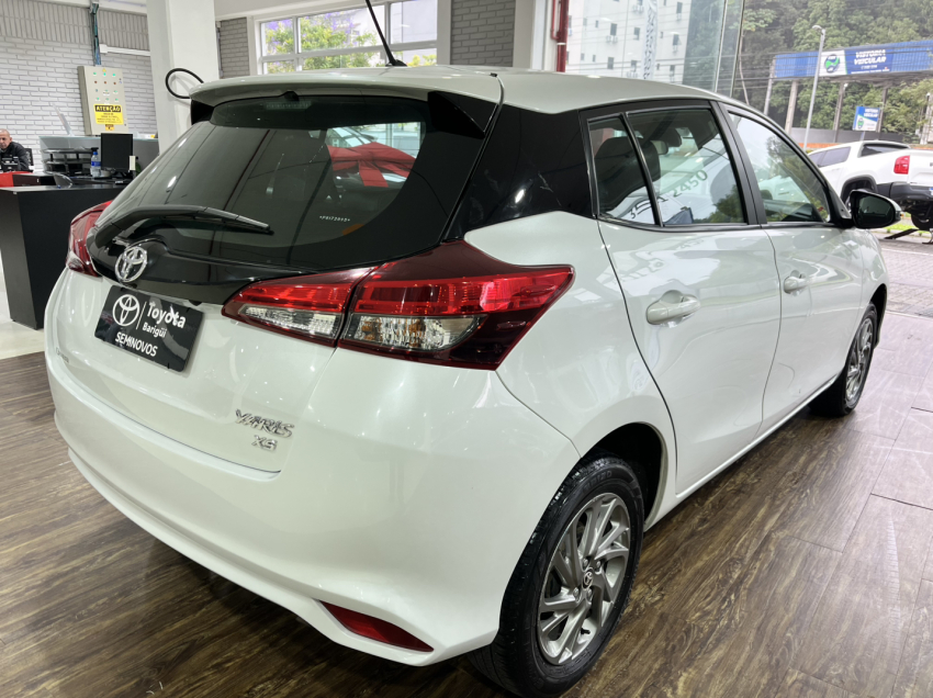 yaris xs 1.5 flex6