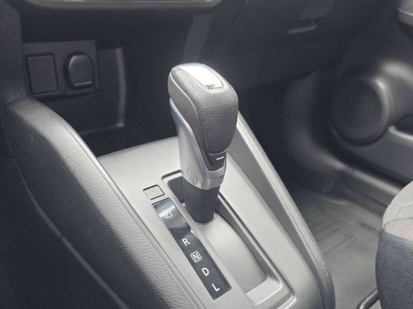 nissan kicks 1.6 16v flexstart s 4p xtronic flex automatico 202118