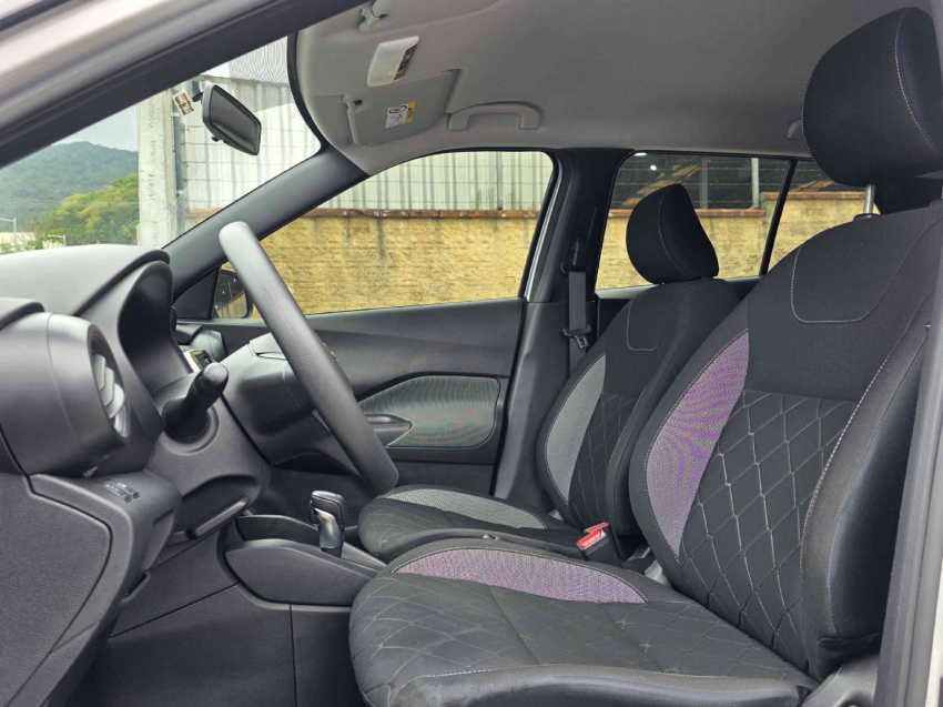nissan kicks 1.6 16v flexstart s 4p xtronic flex automatico 202114