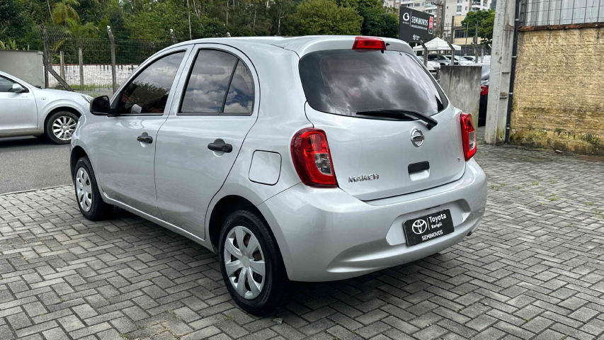 nissan march 1.0 s 12v flex 4p manual 20164