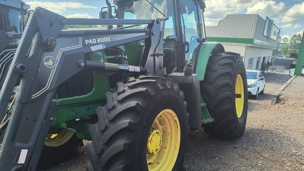 john deere 6145j