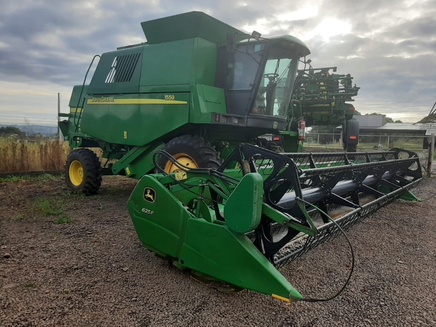 john deere 1550