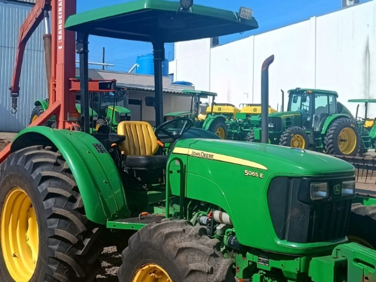 john deere 5065e