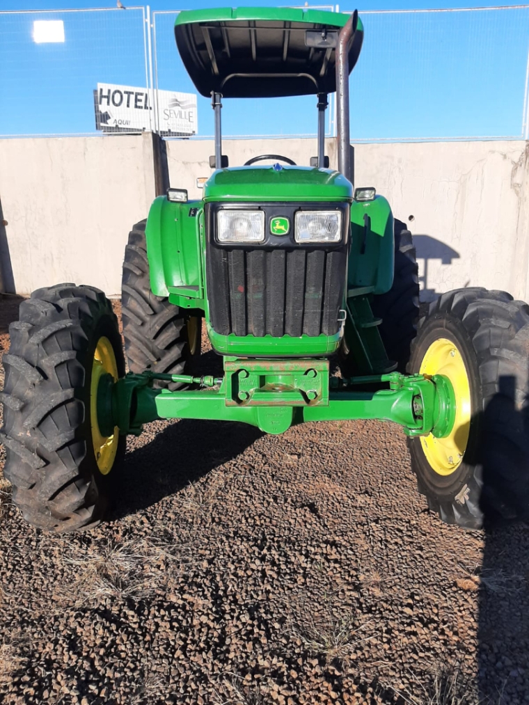 john deere 5085e