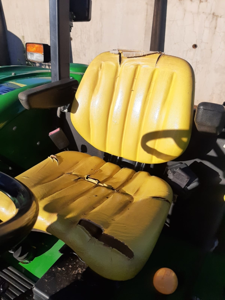 john deere 5085e