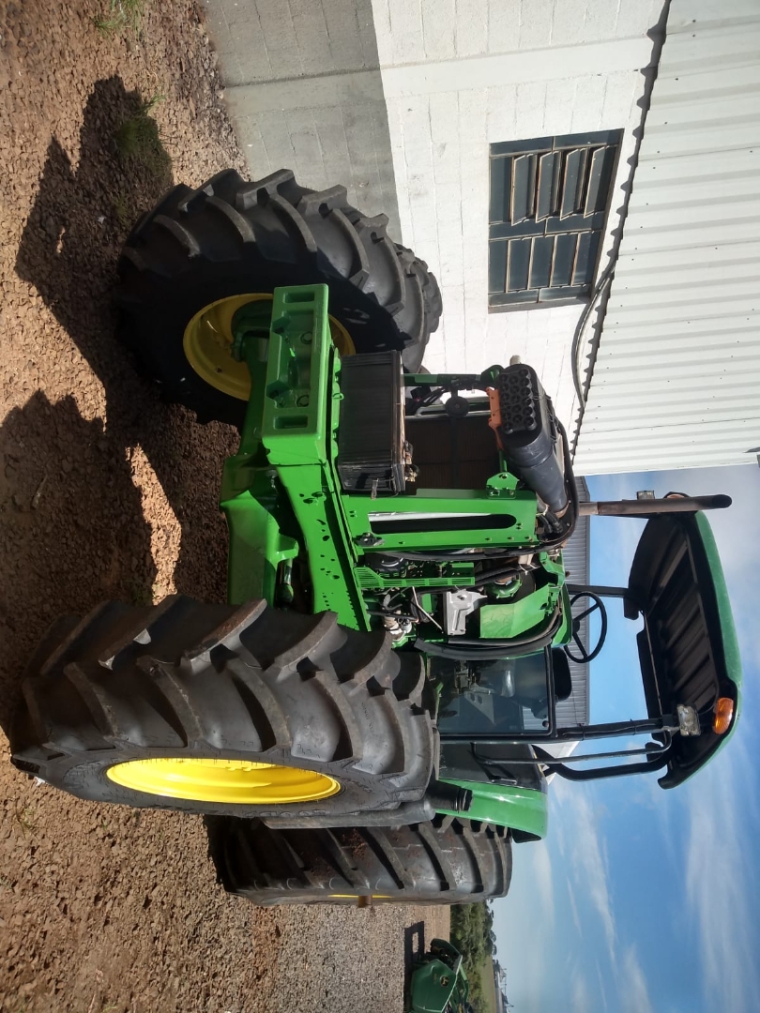 john deere 6145j