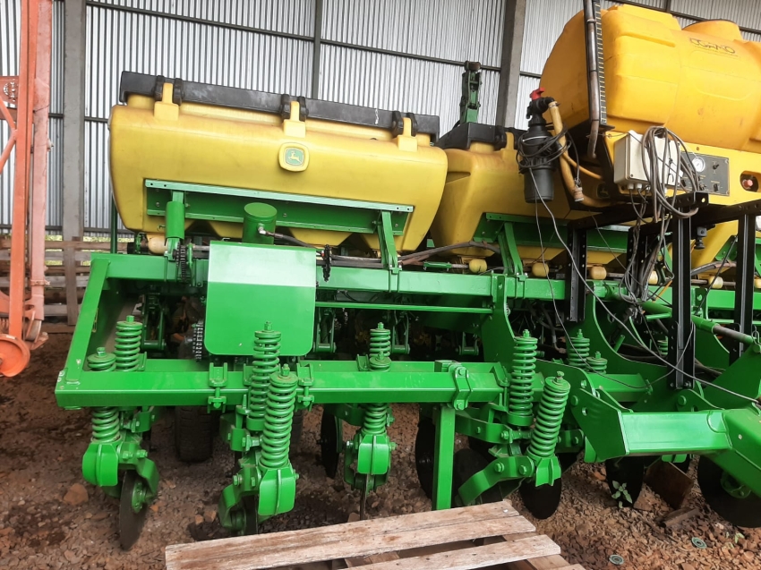 john deere pl 1111