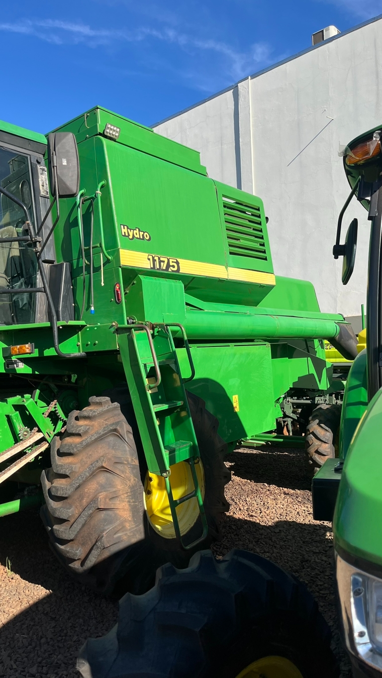 colheitadeira 1175 + plataforma 3165