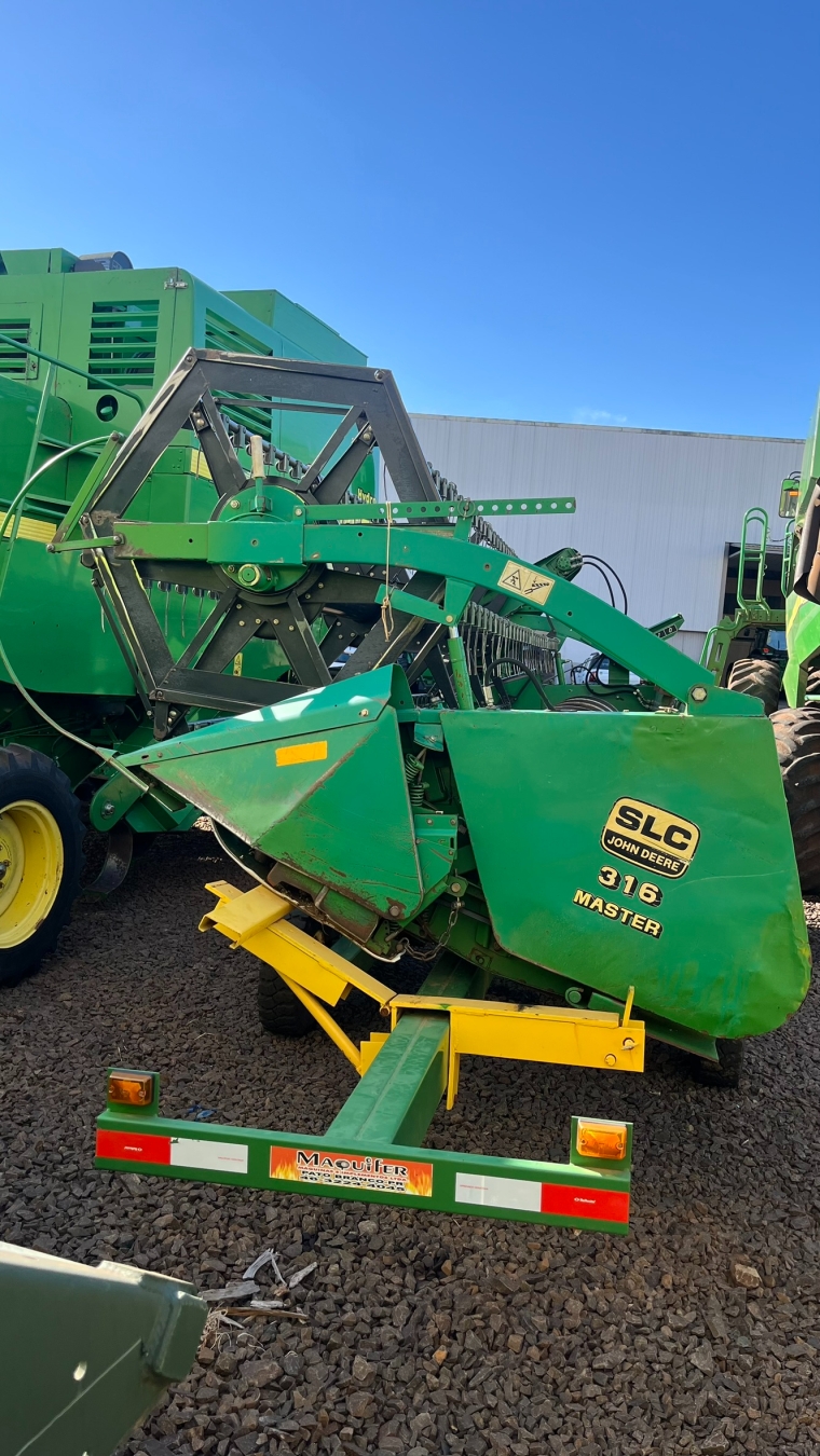 colheitadeira 1175 + plataforma 3167