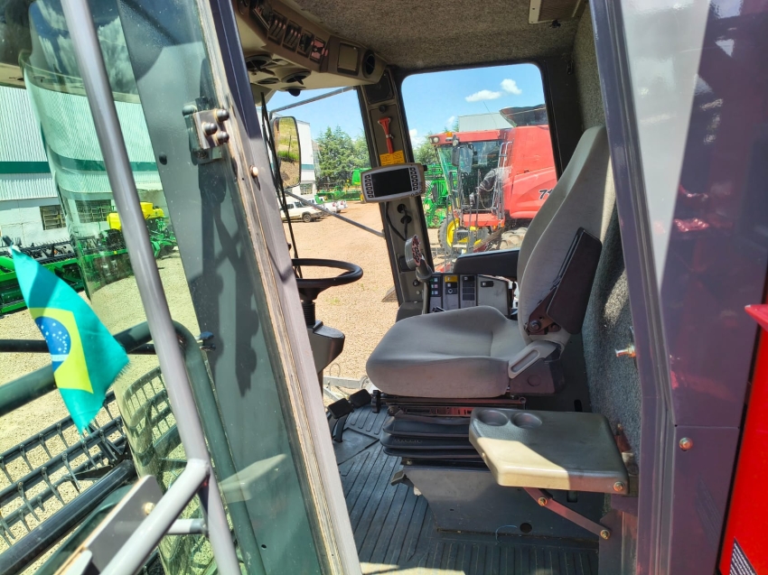 colheitadeira mf sr32 4x49