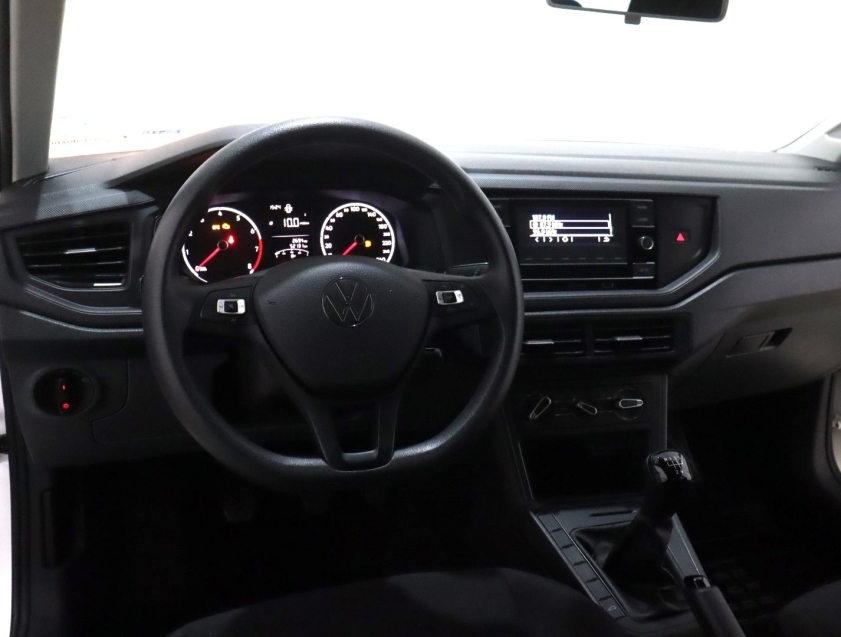 volkswagen polo 1.0 mpi track manual