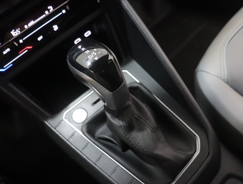 volkswagen nivus 1.0 200 tsi total flex highline automatico