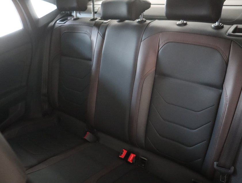 volkswagen virtus 1.0 200 tsi highline automatico