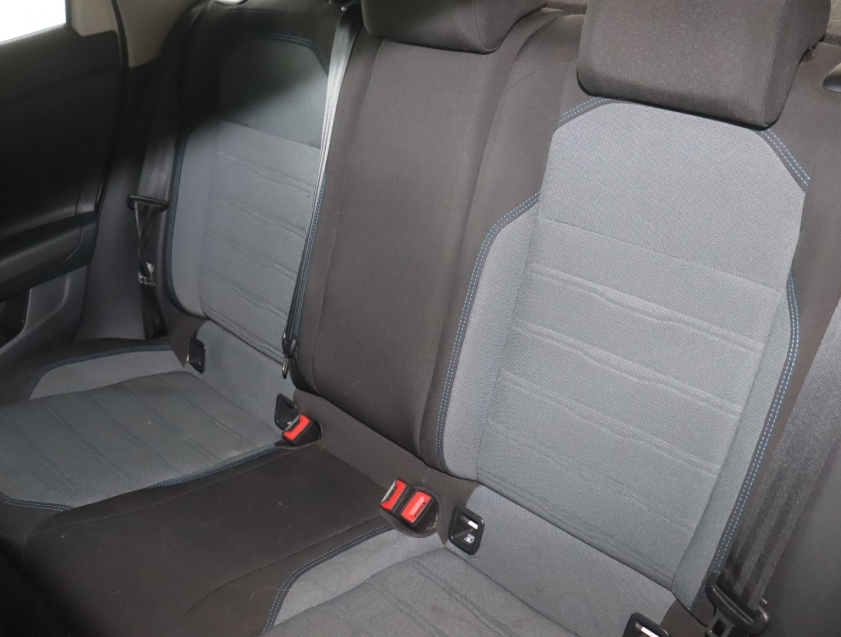 volkswagen nivus 1.0 200 tsi total flex comfortline automatico15