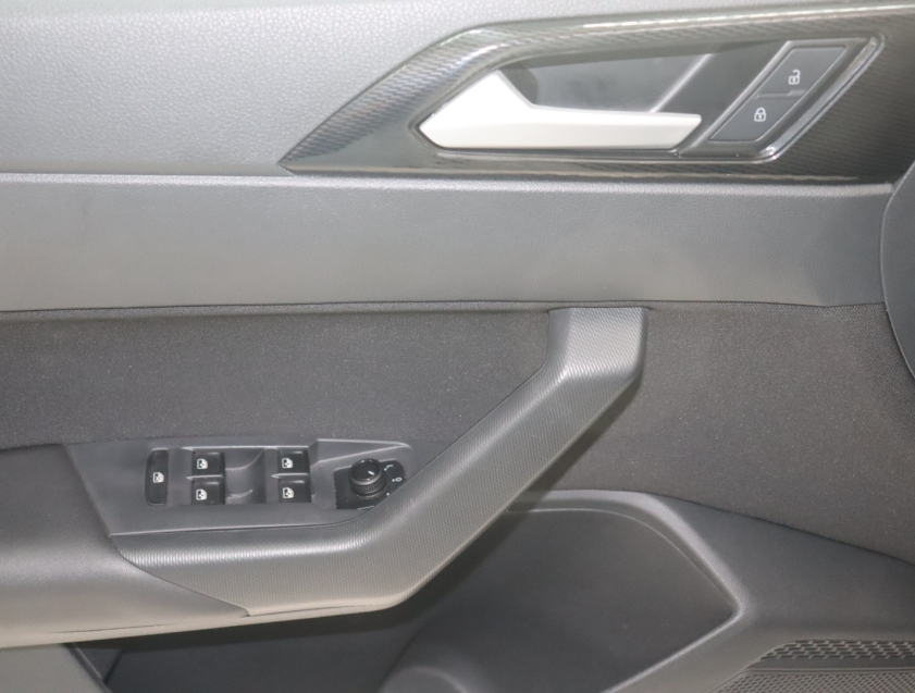 volkswagen polo 1.0 170 tsi highline automatico9