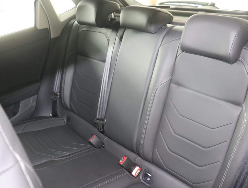 volkswagen polo 1.0 170 tsi highline automatico18