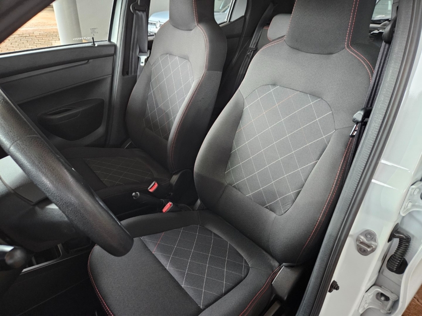 renault kwid 1.0 12v sce flex zen manual4