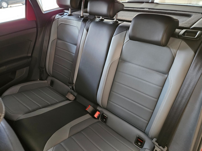 volkswagen nivus 1.0 200 tsi total flex highline automatico17