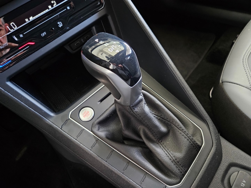 volkswagen nivus 1.0 200 tsi total flex highline automatico15