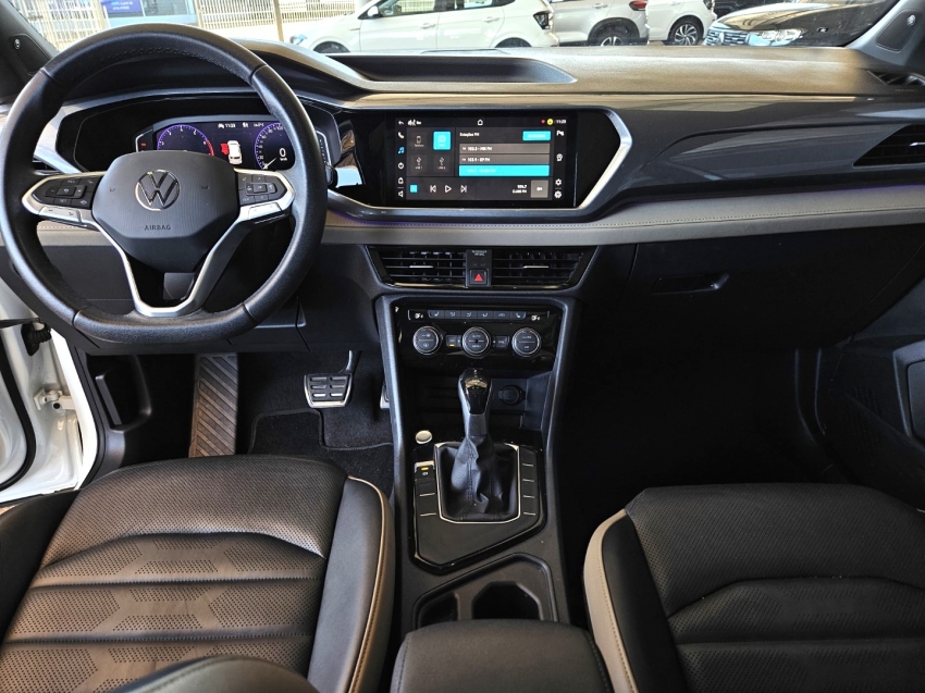 volkswagen taos 1.4 250 tsi total flex highline automatico8