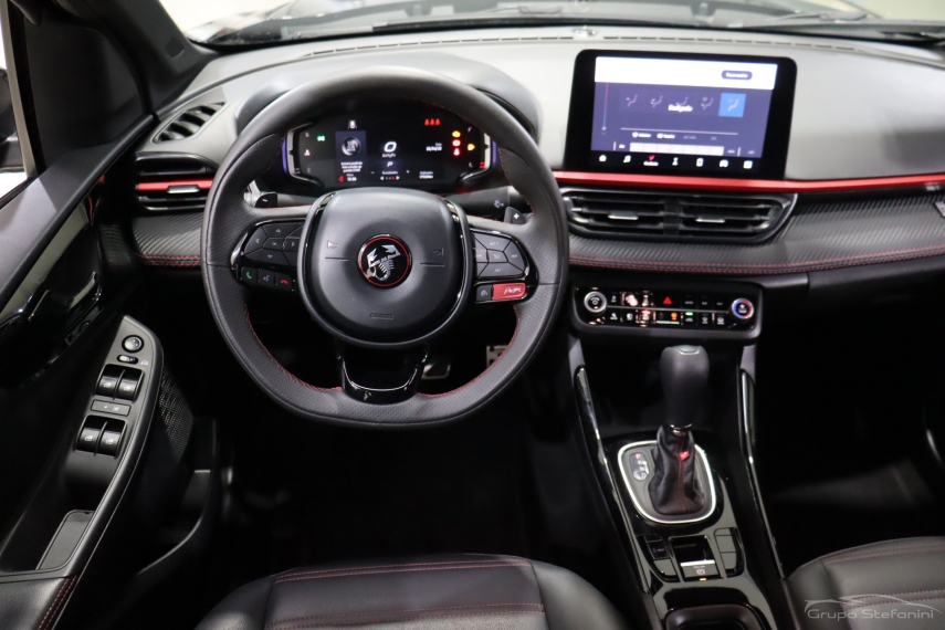 fiat fastback 1.3 turbo 270 flex abarth at6 4p automatico 2025