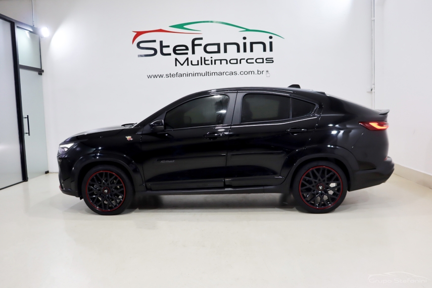 fiat fastback 1.3 turbo 270 flex abarth at6 4p automatico 2025
