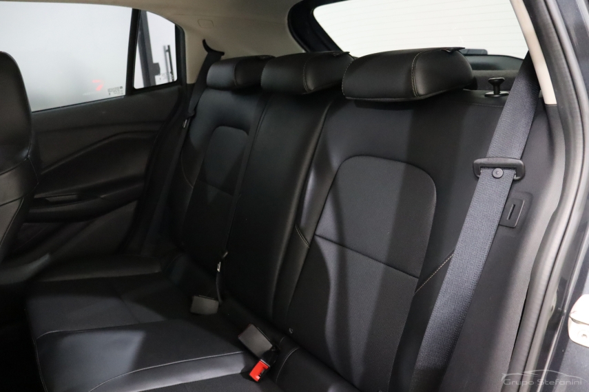 chevrolet onix 1.0 turbo flex premier automatico 4p 2024