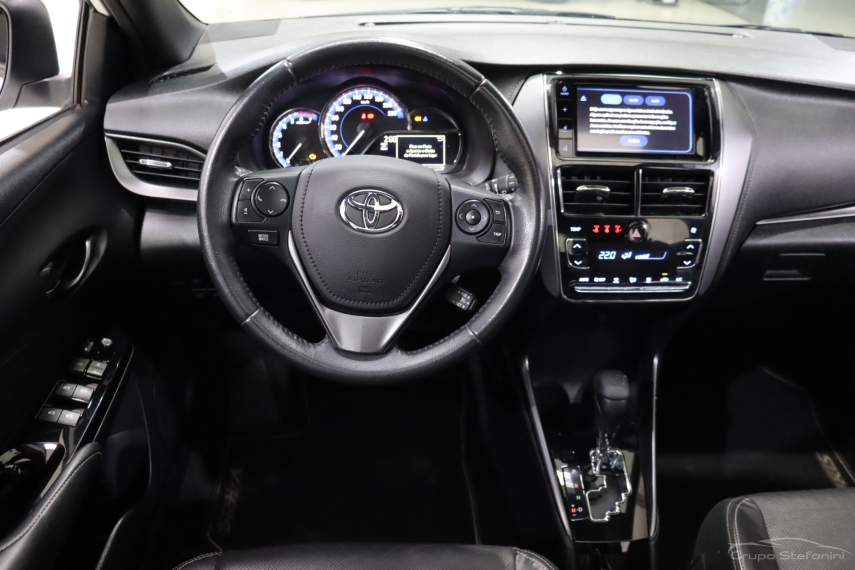 toyota yaris 1.5 16v flex xls connect multidrive 4p automatico 2023