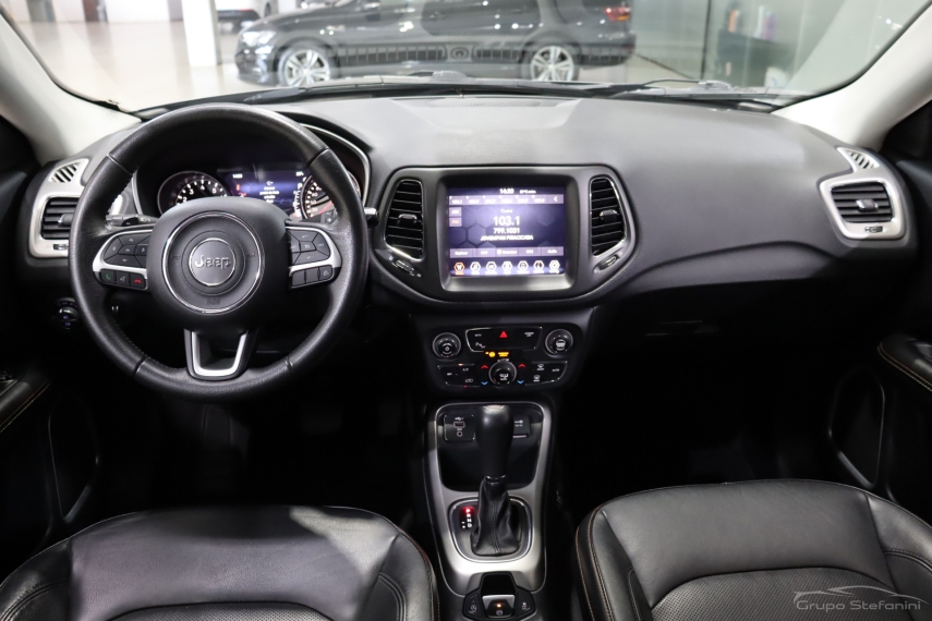 jeep compass 2.0 16v flex longitude automatico 4p 2020