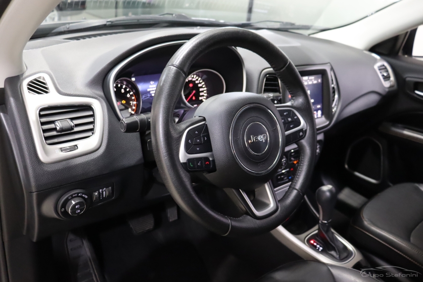 jeep compass 2.0 16v flex longitude automatico 4p 2020