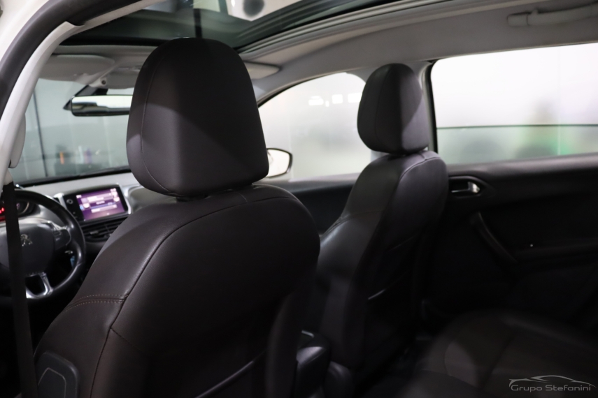peugeot 2008 1.6 16v flex griffe 4p automatico 2017