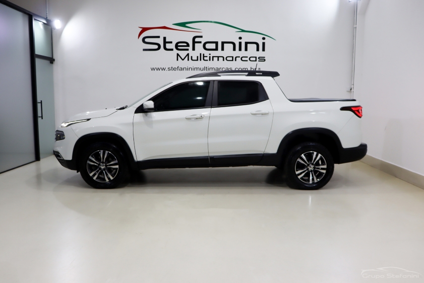 fiat toro 2.0 16v turbo diesel freedom 4wd at9 4p automatico 2022