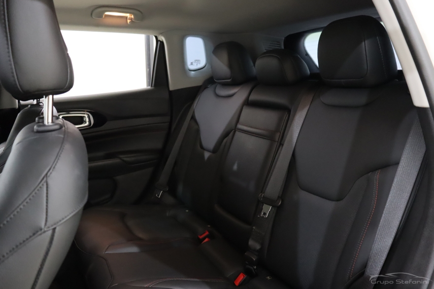jeep compass 2.0 td350 turbo diesel trailhawk at9 4p automatico 2022