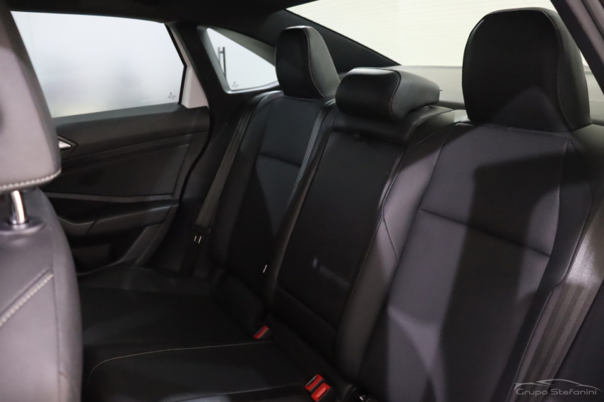 volkswagen jetta 1.4 250 tsi total flex r-line tiptronic 4p automatico 2019