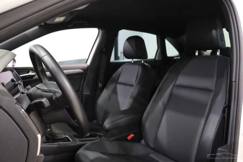 volkswagen jetta 1.4 250 tsi total flex r-line tiptronic 4p automatico 2019
