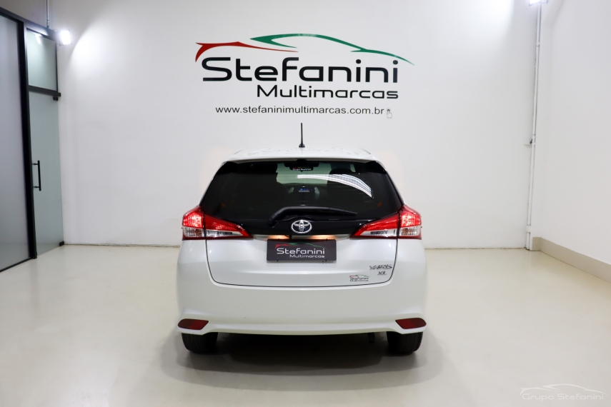 toyota yaris 1.3 16v flex xl live multidrive 4p automatico 2021