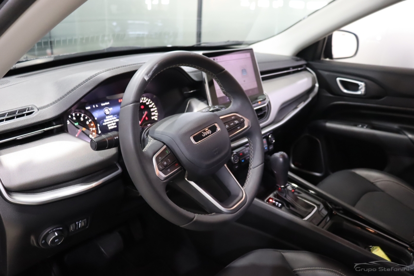 jeep compass 1.3 t270 turbo flex longitude at6 4p automatico 2023