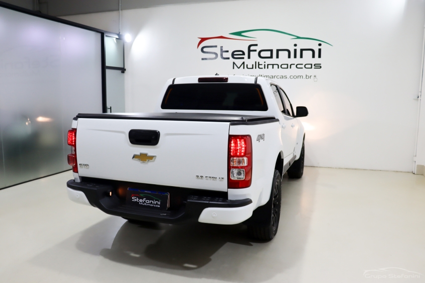 chevrolet s10 2.8 16v turbo diesel high country cd 4x4 automatico 4p 2023