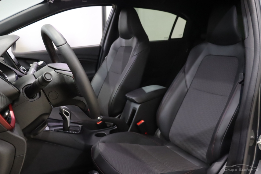 chevrolet onix 1.0 turbo flex rs automatico 4p 2025