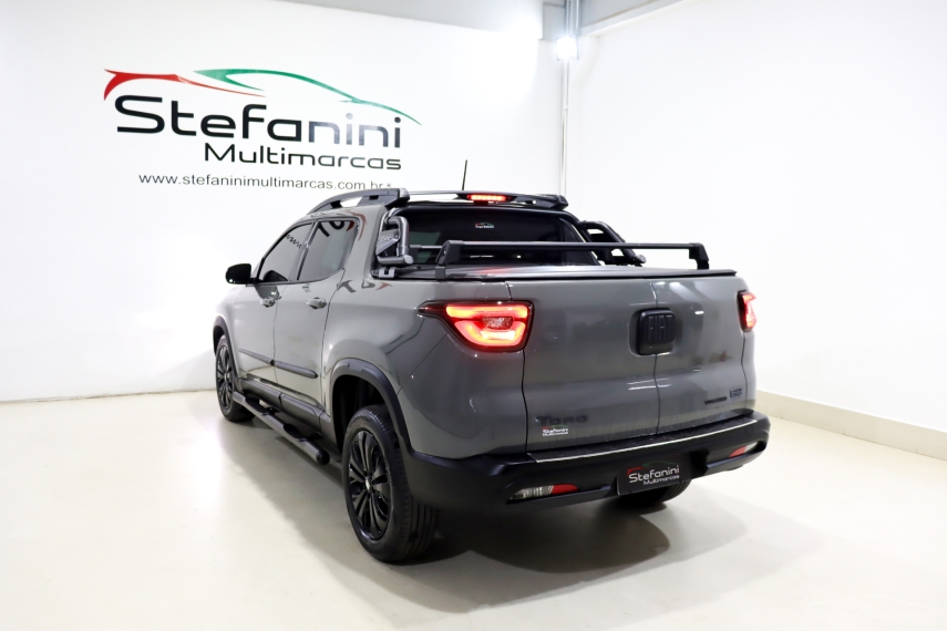 fiat toro 1.3 turbo 270 flex volcano at6 4p automatico 2024