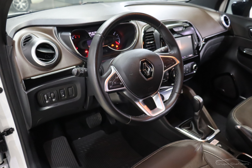 renault captur 1.3 tce flex iconic x-tronic 4p manual 2022