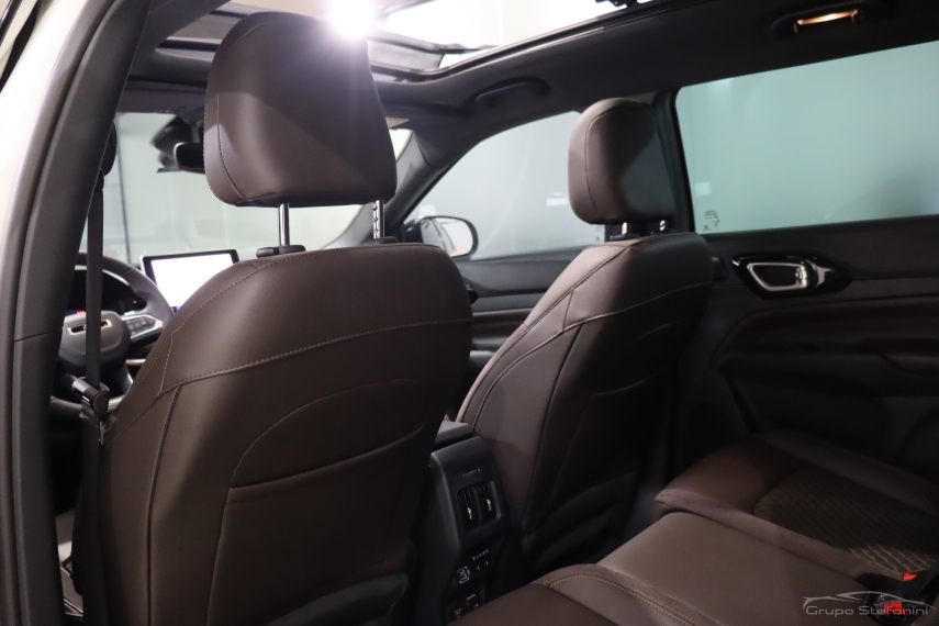 jeep commander 1.3 t270 turbo flex overland at6 4p automatico 2023